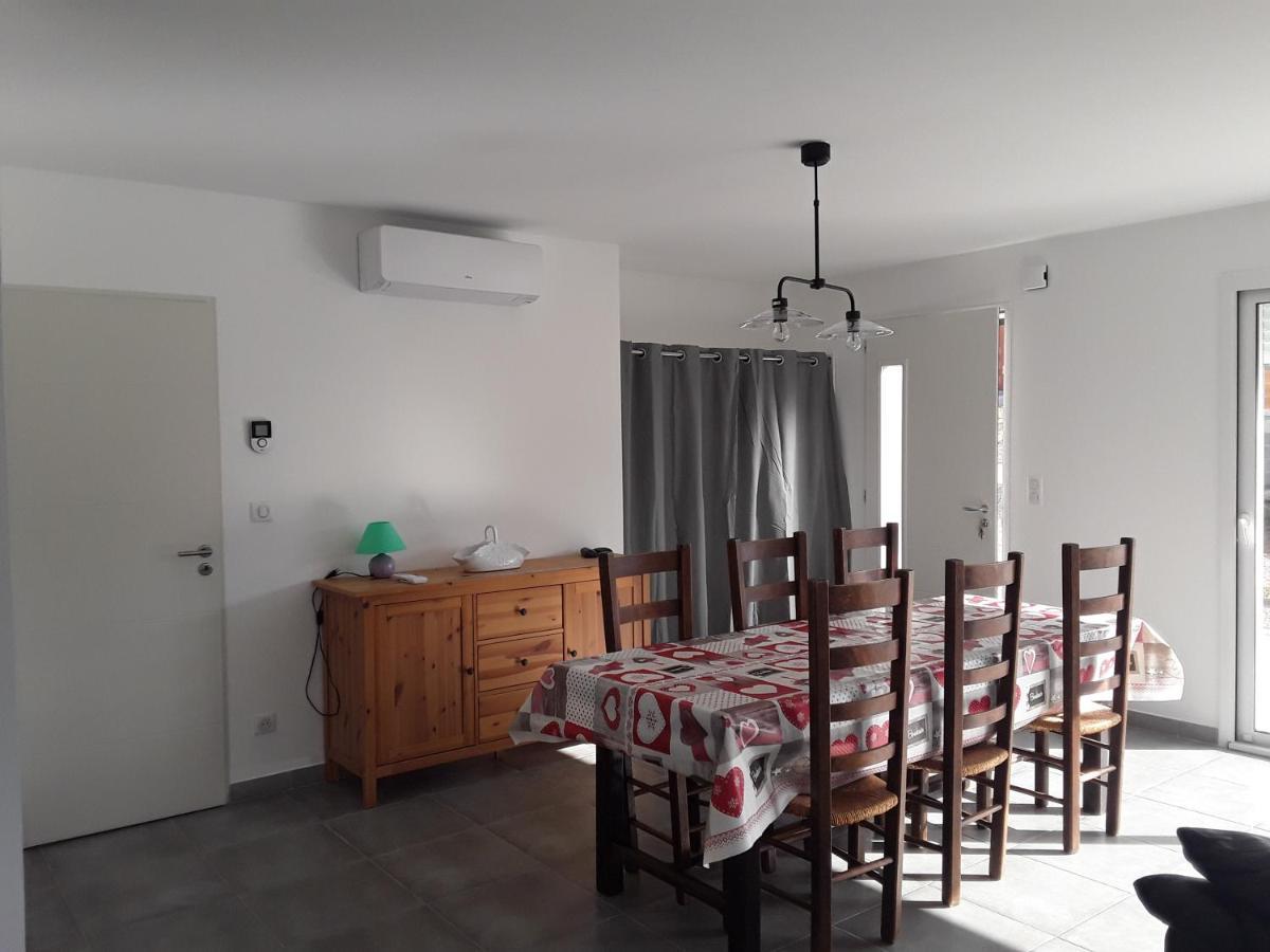 Maison Individuelle Neuve Avec Piscine ليمو المظهر الخارجي الصورة